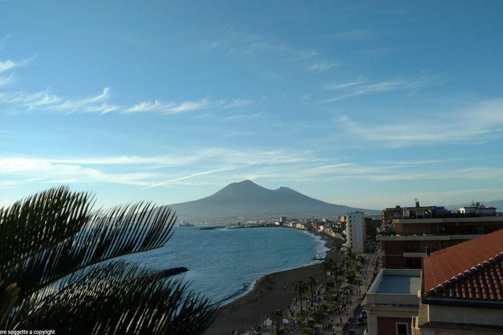 Hotel Stabia Castellammare di Stabia Kültér fotó